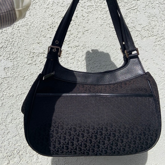 Don’t buy. - Picture 7 of 16